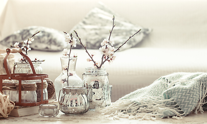 포토 JPG 해외이미지 유리병 실내 사람없음 아웃포커스 인테리어 벚꽃 오브젝트 해외포토 디자인 꽃 병_용기 촬영기법 내부 파일형식 이미지허브