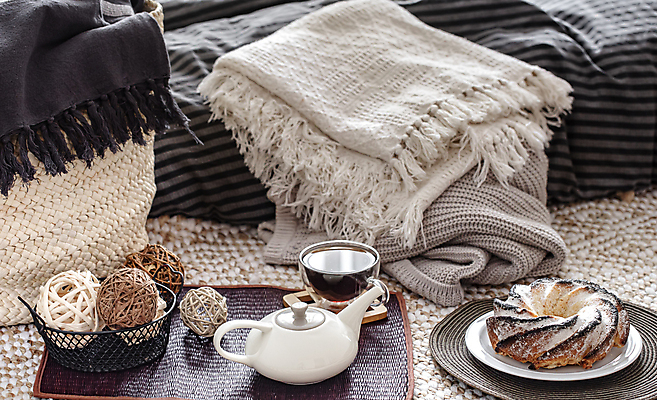 포토 JPG 해외이미지 접시 겨울 디저트 실내 사람없음 찻잔 찻주전자 오브젝트 감성 실뭉치 해외포토 식기 계절 음식 컨셉 주전자 잔 내부 파일형식 이미지허브