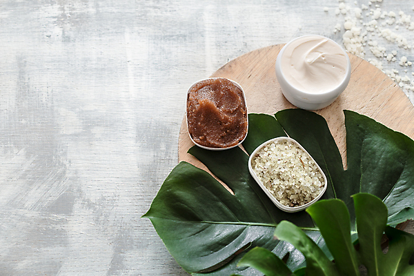 포토 JPG 해외이미지 사람없음 하이앵글 크림 오브젝트 스파용품 바디케어 열대잎 입욕소금 해외포토 뷰포인트 잎 스파 미용용품 소금 파일형식 이미지허브