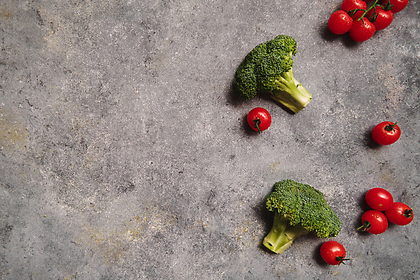 포토 JPG 해외이미지 라이프스타일 그릇 디자인 계절 산업 음식 백그라운드 이동 컨셉 다이어트 토마토 채소 재료 탁자 건강 마늘 요리 사람 사람없음 목재 초록색 컬러풀 주방 요리사 식사 저녁식사 어둠 당근 샐러드 시골 신선 칼 수프 정상 자르기 먹기 향신료 준비 유기농 양배추 슬라이스 내추럴 채식주의자 비건 해외포토 나무 직업 식기 웰빙 컬러 가구 모션 뿌리채소 생활 채식 향미료 파일형식 이미지허브