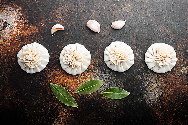 포토 JPG 해외이미지 실내 마늘 사람없음 하이앵글 만두 월계수 해외포토 음식 뷰포인트 채소 내부 파일형식 이미지허브