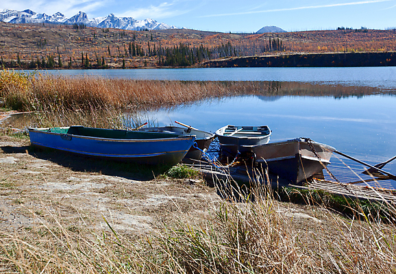 포토 JPG 해외이미지 계절 도로 호수 여행 캐나다 교통시설 모션 자연 하늘 낚시 건조 풍경 사람없음 강 반사 여행객 가을 연못 보트 황무지 함선 에메랄드 길가 앨버타 웅장함 인기 절정 지질학 터키석 해외포토 교육 길 교통 북아메리카 배_교통 레저 사람 보석 시설 생태계 파일형식 이미지허브