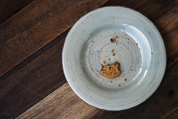 포토 JPG 해외이미지 식기 접시 음식 조각 백그라운드 다이어트 유적 탁자 아침 디저트 사람없음 갈색 쿠키 식당 초콜릿 빵집 흰색 신선 끝 달콤 맛 아침식사 상품 굽기 왼쪽 먹기 서빙 칼로리 내추럴 부스러기 페스츄리 핸드메이드 해외포토 주간 전통 빵 컬러 가구 컨셉 모션 건강 상점 식사 구이 방향 파일형식 이미지허브