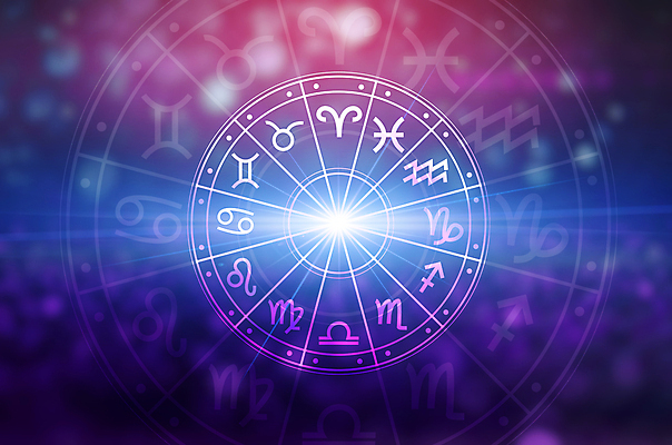 포토 JPG 해외이미지 디자인 별 백그라운드 컨셉 일러스트 하늘 추상 미래 사람 사람없음 파란색 우주 어둠 별자리 달력 달 바퀴 원형 영혼 재산 야간 신비 심볼 사인 코스모스 은하계 점성술 신화 천문학 마법 물병자리 처녀자리 염소자리 쌍둥이자리 전갈자리 물고기자리 서명 12 해외일러스트 자연요소 도형 교육 꽃 컬러 무늬 금융 숫자 파일형식 이미지허브