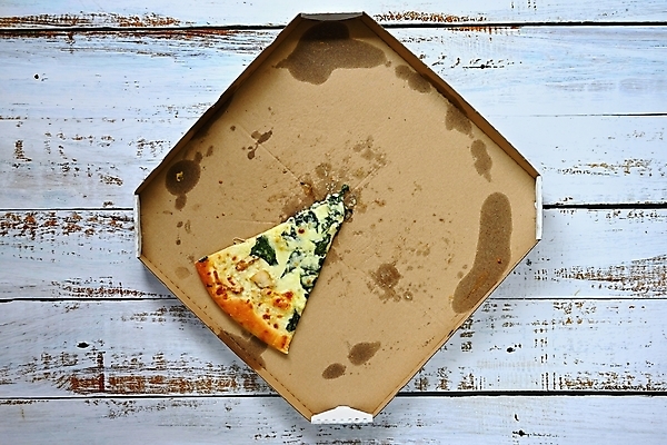 포토 JPG 해외이미지 전통 음식 조각 백그라운드 토마토 포장 탁자 치즈 피자 사람없음 목재 빨간색 상자 우주 식당 검은색 식사 저녁식사 어둠 이탈리아 껍질 신선 오픈 뜨거움 오븐 맛 정상 굽기 지중해 속도 메뉴 반죽 패키지 후추 판지 점심식사 모짜렐라치즈 살라미 핸드메이드 해외포토 나무 유럽 바다 컬러 가구 컨셉 채소 재료 유제품 패스트푸드 서양음식 상점 가전제품 구이 향신료 파일형식 이미지허브