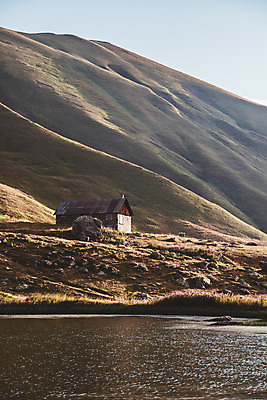 포토 JPG 주간 해외풍경 호수 여행 유럽풍경 자연 산 주택 풍경 초원 사람없음 야외 농장 산장 알프스 국내포토 자연요소 해외 유럽 농업 건물 생태계 파일형식