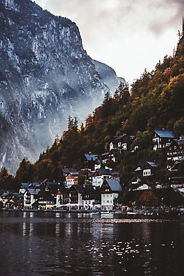 포토 JPG 주간 구름 해외풍경 호수 여행 유럽풍경 자연 하늘 주택 풍경 사람없음 야외 마을 오스트리아 할슈타트 국내포토 자연요소 해외 유럽 건물 생태계 파일형식
