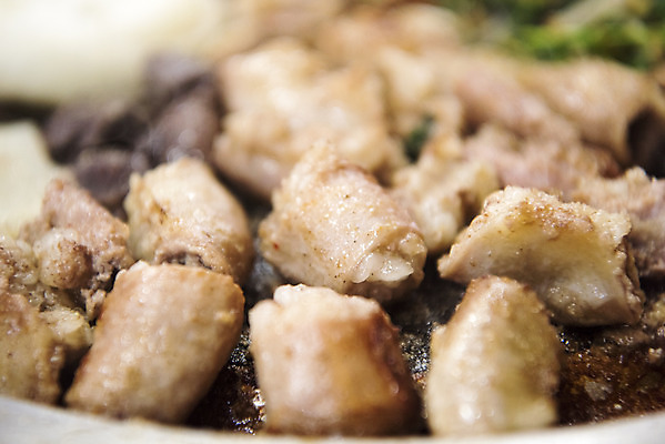 포토 JPG 음식 실내 근접촬영 사람없음 아웃포커스 구이 안주 기호식품 곱창 대창 특수부위 국내포토 뷰포인트 촬영기법 육류 내부 부위 파일형식