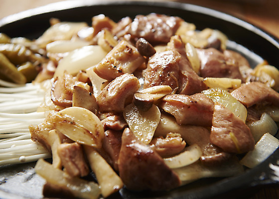 포토 JPG 스튜디오촬영 음식 실내 근접촬영 사람없음 안주 볶음 기호식품 곱창 막창 특수부위 국내포토 뷰포인트 육류 내부 부위 파일형식