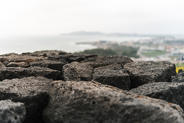 포토 JPG 주간 바다 여행 자연 한국 풍경 근접촬영 사람없음 야외 아웃포커스 제주도 봄 돌_바위 용머리해안 화강암 국내포토 자연요소 계절 아시아 뷰포인트 촬영기법 암석 생태계 서귀포 파일형식