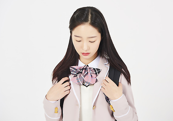 포토 JPG 스튜디오촬영 학생 여학생 여자 교육 교복 모션 청소년 여고생 고등학생 책가방 실내 고개숙이기 한명 누끼 사람 상반신 앞모습 10대 십대라이프스타일 한국인 찡그림 신학기 흰배경 등교 십대여자한명만 고등교육 국내포토 1 라이프스타일 옷 뷰포인트 백그라운드 가방 표정 숙이기 동양인 내부 흰색 등하교 여자한명만 십대여자만 파일형식
