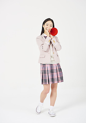 포토 JPG 스튜디오촬영 전신 학생 응시 여학생 여자 교육 교복 모션 청소년 여고생 고등학생 실내 한명 서기 미소 누끼 사람 앞모습 10대 십대라이프스타일 확성기 한국인 흰배경 십대여자한명만 고등교육 국내포토 1 라이프스타일 시선 옷 뷰포인트 백그라운드 표정 동양인 내부 흰색 여자한명만 십대여자만 파일형식