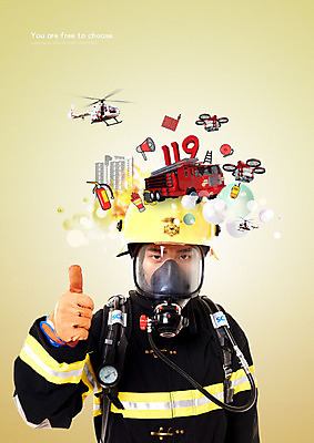 PSD 편집이미지 남자 한명 사람 상반신 20대 성인 앞모습 노란색 확성기 한국인 엄지손가락 최고 소방관 소방 화재 소방차 소화기 119 드론 소방헬리콥터 성인남자한명만 방호복 이미지편집 1 옷 뷰포인트 컬러 손가락 자동차 동양인 청년 안전장비 구조원 사건 전화번호 남자한명만 성인남자만 파일형식