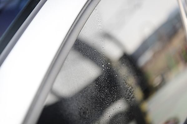 포토 JPG 주간 자동차 근접촬영 사람없음 야외 청결 세차 세차장 왁스 차청소 손세차 셀프세차 자동차코팅 국내포토 자연요소 육상교통 뷰포인트 위생 청소 파일형식