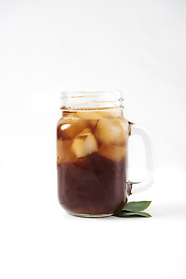 포토 JPG 스튜디오촬영 티타임 잔 실내 누끼 사람없음 얼음 카페 차가움 오브젝트 흰배경 아메리카노 아이스아메리카노 국내포토 자연요소 식기 커피 백그라운드 휴식 내부 상점 흰색 아이스커피 파일형식