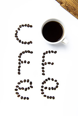 포토 JPG 스튜디오촬영 영어 커피 티타임 실내 누끼 사람없음 하이앵글 카페 원두 커피잔 오브젝트 흰배경 원두커피 아메리카노 플랫레이 국내포토 문자 음료 뷰포인트 백그라운드 휴식 잔 내부 상점 흰색 플랫 파일형식