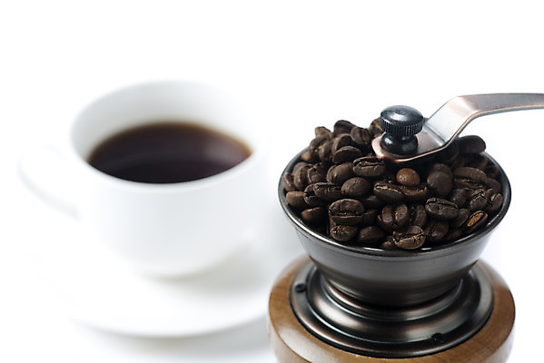 포토 JPG 스튜디오촬영 티타임 실내 누끼 사람없음 아웃포커스 카페 원두 커피잔 오브젝트 흰배경 원두커피 그라인더 아메리카노 국내포토 커피 백그라운드 휴식 잔 촬영기법 내부 상점 흰색 커피용품 파일형식