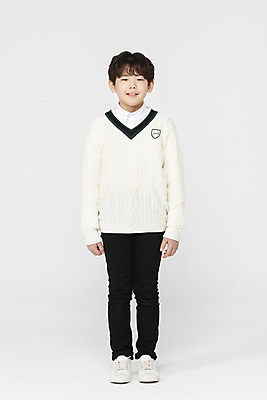 포토 JPG 스튜디오촬영 전신 학생 응시 교육 남자 어린이라이프 초등학생 어린이 남학생 학교 모션 실내 한명 서기 미소 사람 소년 앞모습 10대 한국인 흰배경 학원 소년한명만 국내포토 1 라이프스타일 시선 뷰포인트 백그라운드 청소년 표정 동양인 내부 흰색 남자한명만 소년만 파일형식