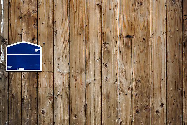 포토 JPG 주간 벽 백그라운드 패턴 근접촬영 사람없음 야외 목재 나뭇결 담장 갈색 빈티지 질감 나무벽 주소판 국내포토 자연요소 나무 뷰포인트 컬러 컨셉 무늬 재료 표지판 파일형식