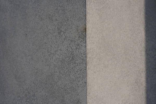 포토 JPG 주간 벽 백그라운드 패턴 근접촬영 사람없음 야외 빈티지 지저분함 질감 시멘트벽 차콜색 국내포토 자연요소 뷰포인트 컬러 컨셉 무늬 감각 파일형식