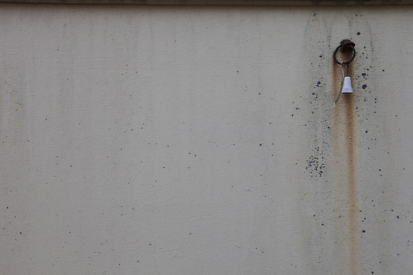 포토 JPG 주간 벽 백그라운드 재질 근접촬영 사람없음 야외 회색 빈티지 지저분함 부식 질감 시멘트 시멘트벽 국내포토 자연요소 뷰포인트 컬러 컨셉 감각 파일형식