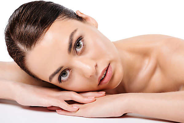 포토 JPG 스튜디오촬영 서양인 외국인 응시 여자 엎드리기 신체 실내 한명 누끼 상반신 20대 성인 앞모습 누드 몸매 흰배경 세미누드 성인여자한명만 국내포토 1 시선 뷰포인트 백그라운드 모션 사람 인종 청년 내부 흰색 여자한명만 성인여자만 파일형식