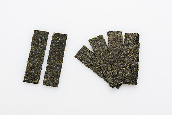 포토 JPG 스튜디오촬영 건조 실내 누끼 사람없음 하이앵글 가공식품 김 안주 오브젝트 흰배경 건어물 마른안주 플랫레이 김과자 국내포토 뷰포인트 백그라운드 내부 과자 흰색 해조류 플랫 파일형식