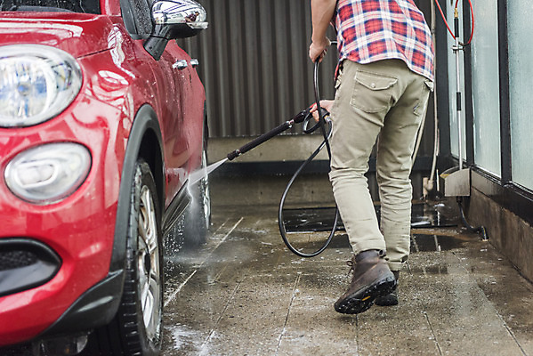 포토 JPG 주간 남자 자동차 한명 서기 성인 야외 뒷모습 청결 한국인 하반신 뿌리기 닦기 분사 세차 물뿌리기 분사기 세차장 차청소 성인남자한명만 손세차 셀프세차 국내포토 자연요소 1 육상교통 뷰포인트 모션 사람 동양인 위생 청소 남자한명만 성인남자만 파일형식