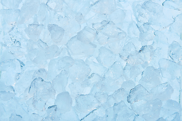 포토 JPG 스튜디오촬영 백그라운드 실내 사람없음 파란색 얼음 여러개 투명 차가움 시원함 오브젝트 얼음조각 국내포토 자연요소 컬러 다수 내부 파일형식