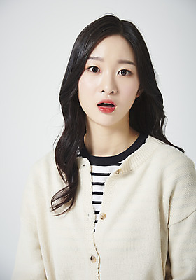 포토 JPG 스튜디오촬영 여학생 여자 대학생 실내 표정 한명 누끼 근접촬영 상반신 20대 성인 앞모습 청춘 놀람 한국인 흰배경 여대생 당황 성인여자한명만 국내포토 1 학생 감정 뷰포인트 백그라운드 컨셉 사람 동양인 청년 내부 흰색 여자한명만 성인여자만 파일형식