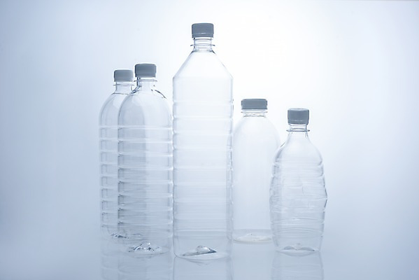 포토 JPG 스튜디오촬영 캠페인 실내 사람없음 자연보호 환경 그린캠페인 여러개 재활용 환경오염 오염 일회용 플라스틱 오브젝트 분리수거 페트병 재활용품 제로웨이스트 국내포토 다수 컨셉 자연 재질 내부 보호 사회이슈 친환경 병_담는 파일형식