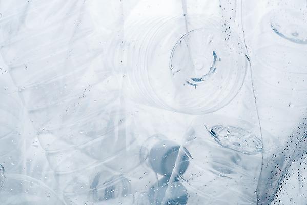 포토 JPG 스튜디오촬영 캠페인 비닐봉투 실내 근접촬영 사람없음 자연보호 환경 그린캠페인 여러개 재활용 환경오염 오염 일회용 플라스틱 오브젝트 분리수거 페트병 재활용품 제로웨이스트 국내포토 뷰포인트 다수 컨셉 자연 재질 봉투 내부 보호 사회이슈 친환경 병_담는 파일형식