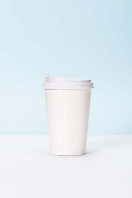 포토 JPG 스튜디오촬영 캠페인 실내 사람없음 한개 자연보호 환경 그린캠페인 재활용 환경오염 오염 종이컵 일회용 오브젝트 파란배경 테이크아웃컵 제로웨이스트 국내포토 1 백그라운드 컨셉 자연 내부 컵 파란색 보호 사회이슈 친환경 파일형식