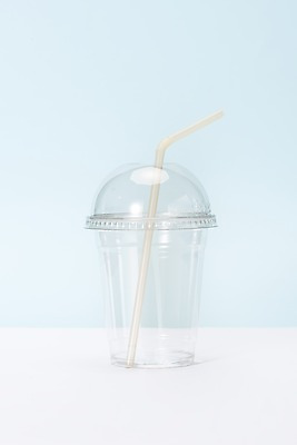 포토 JPG 스튜디오촬영 캠페인 실내 빨대 사람없음 한개 자연보호 환경 그린캠페인 재활용 환경오염 오염 일회용 오브젝트 파란배경 분리수거 플라스틱컵 제로웨이스트 국내포토 1 백그라운드 컨셉 자연 내부 컵 파란색 보호 플라스틱 사회이슈 친환경 파일형식