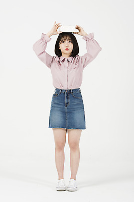 포토 JPG 스튜디오촬영 전신 여자 대학생 대학생라이프 실내 한명 서기 들기 20대 청년 앞모습 책 청춘 희망 한국인 흰배경 여대생 사전 백과사전 청년여자한명만 성인여자한명만 국내포토 1 학생 라이프스타일 감정 뷰포인트 백그라운드 컨셉 모션 사람 동양인 성인 내부 흰색 여자한명만 성인여자만 청년여자만 파일형식