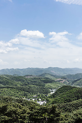 포토 JPG 주간 구름 여행 자연 하늘 한국 풍경 사람없음 야외 관광지 맑음 봄 국내여행 양평 용문산 국내포토 자연요소 계절 아시아 날씨 산 생태계 경기도 파일형식