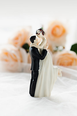 포토 JPG 스튜디오촬영 행복 신부 부케 신랑 결혼 프로포즈 결혼식 새출발 함께함 실내 사랑 사람없음 미니어처 오브젝트 결혼소품 약혼 설레임 약혼식 국내포토 감정 꽃다발 컨셉 새로움 이벤트 내부 모형 출발 약속 파일형식