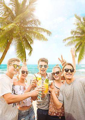 PSD 서양인 외국인 편집이미지 여자 남자 여유 휴가 여러명 20대 성인 해변 여름 여름휴가 바캉스 선글라스 야자수 파티 칵테일 즐거움 휴양지 성인만 이미지편집 나무 계절 감정 안경 바다 다수 주류 사람 인종 이벤트 청년 장소 파일형식 여름_계절