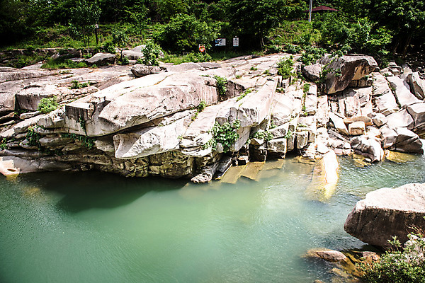 포토 JPG 주간 여행 자연 한국 풍경 사람없음 야외 여름 관광지 계곡 여름풍경 바위 국내여행 단양 단양팔경 명승지 월악산 상선암 선암계곡 국내포토 자연요소 계절 아시아 산 돌_바위 생태계 충청북도 파일형식 여름_계절