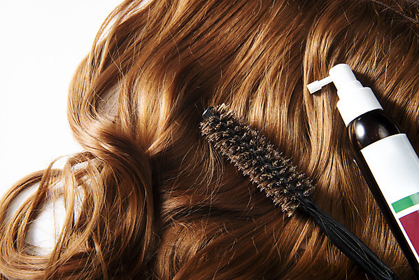 포토 JPG 스튜디오촬영 갈색머리 실내 누끼 근접촬영 사람없음 하이앵글 뷰티 머리빗 미용용품 파마 미용실 오브젝트 흰배경 웨이브 헤어용품 헤어관리 롤빗 머릿결 에센스 플랫레이 국내포토 헤어스타일 뷰포인트 백그라운드 내부 화장품 흰색 플랫 뷰티샵 파일형식