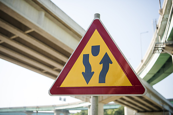 포토 JPG 주간 교통 안내 안전 풍경 사람없음 야외 표지판 지시 신호 도로표지판 안전수칙 교통안전 안전교육 법규 안내표지판 안전표지판 주의표 주의표지판 국내포토 자연요소 교육 도로 모션 알림판 주의 파일형식