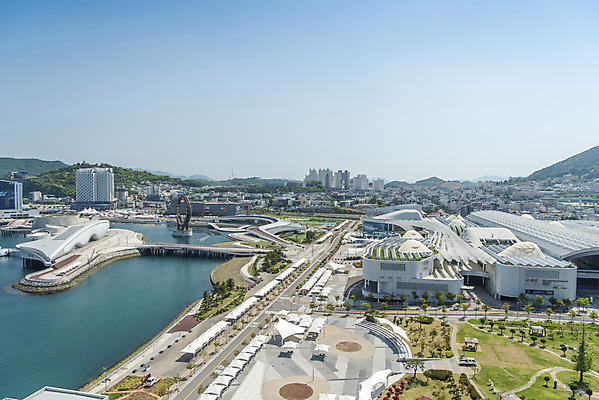 포토 JPG 주간 바다 한국 풍경 사람없음 야외 맑음 여수 전경 국내포토 자연요소 아시아 날씨 전라남도 파일형식 탑뷰