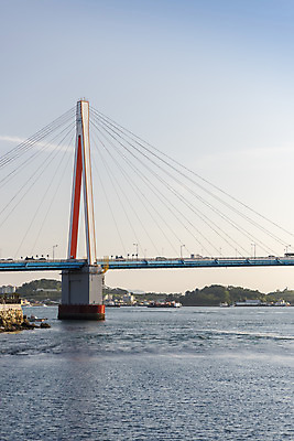 포토 JPG 주간 바다 하늘 한국 풍경 사람없음 야외 맑음 여수 돌산대교 국내포토 자연요소 아시아 날씨 다리_건축물 전라남도 파일형식