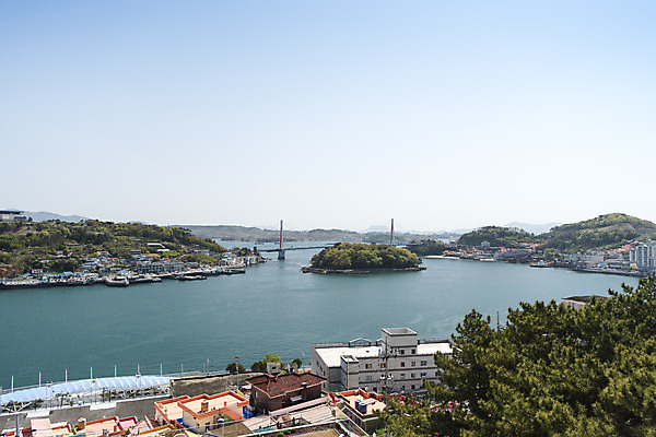 포토 JPG 주간 나무 바다 하늘 한국 풍경 사람없음 야외 맑음 여수 전경 장군도 국내포토 자연요소 식물 아시아 섬 날씨 전라남도 파일형식 탑뷰