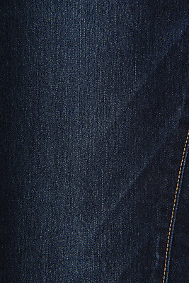 포토 JPG 스튜디오촬영 옷 패션 바지 프레임 실내 근접촬영 사람없음 캐주얼 하이앵글 청바지 직물 빈티지 천 원료 스티치 플랫레이 진청 국내포토 뷰포인트 컨셉 하의 내부 플랫 바느질 파일형식