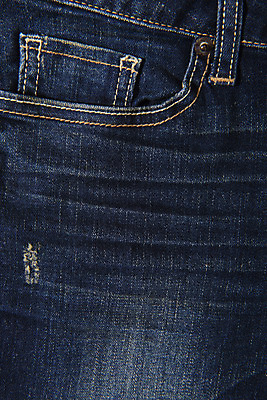 포토 JPG 스튜디오촬영 옷 패션 바지 프레임 실내 근접촬영 사람없음 캐주얼 하이앵글 청바지 직물 빈티지 주머니 천 원료 스티치 플랫레이 중청 국내포토 뷰포인트 컨셉 하의 내부 플랫 바느질 파일형식