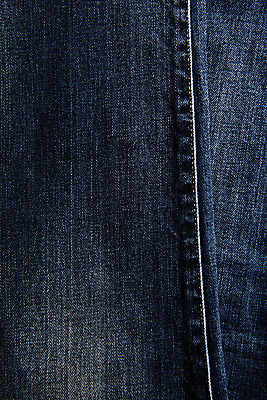 포토 JPG 스튜디오촬영 옷 패션 바지 프레임 실내 근접촬영 사람없음 캐주얼 하이앵글 청바지 직물 빈티지 천 원료 스티치 플랫레이 중청 국내포토 뷰포인트 컨셉 하의 내부 플랫 바느질 파일형식