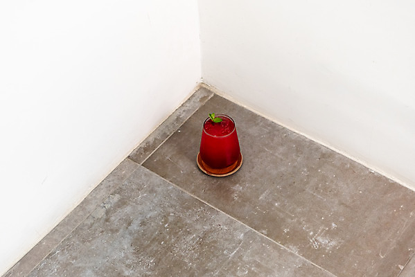 포토 JPG 여유 음료 휴식 잔 바닥 실내 사람없음 컵 여름 하이앵글 얼음 체리 시원함 에이드 체리에이드 인증샷 국내포토 자연요소 식기 계절 감정 뷰포인트 컨셉 과일 내부 인증 합성어 파일형식