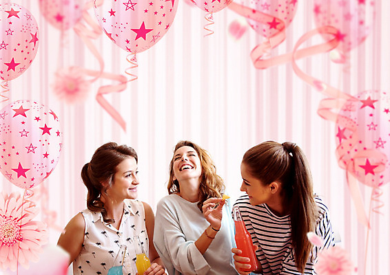 PSD 서양인 외국인 편집이미지 여자 꽃잎 꽃 리본 음료 분홍색 20대 성인 세명 친구 우정 즐거움 풍선 홈파티 성인여자만 이미지편집 식물 감정 컬러 관계 사람 인종 청년 파티 여자만 성인만 파일형식