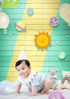 PSD 편집이미지 남자 인형 한명 사람 파티 곰인형 고깔모자 한국인 축하 아기 생일파티 생일 생일축하 풍선 모빌 첫돌 남자아기한명만 이미지편집 모자_잡화 1 기념일 컨셉 동양인 이벤트 아기용품 남자한명만 남자아기만 파일형식